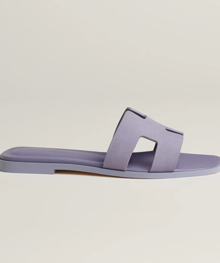 Hermès Oran Sandal – violet glycine