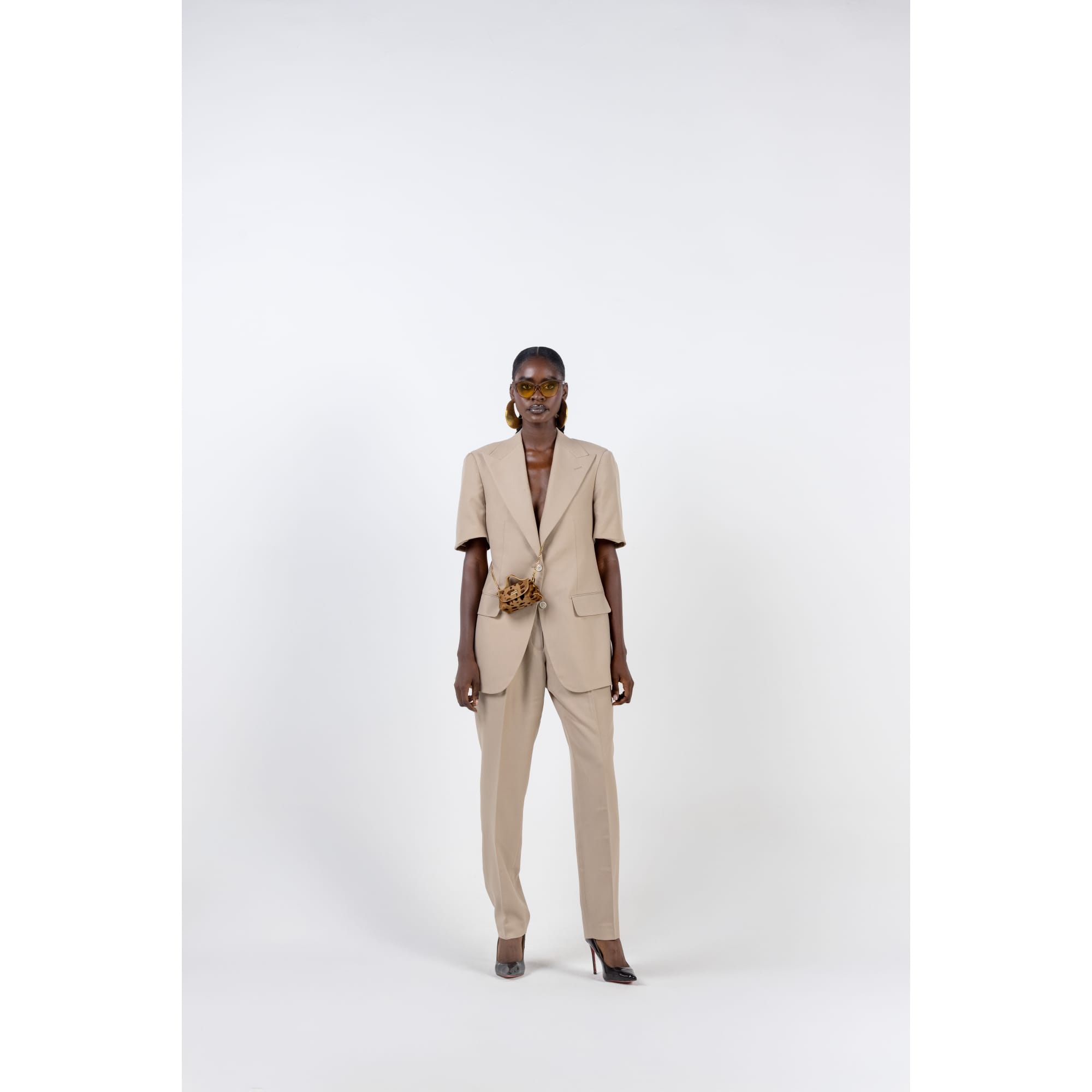 BEIGE SHORT SLEEVE TROUSER SUIT