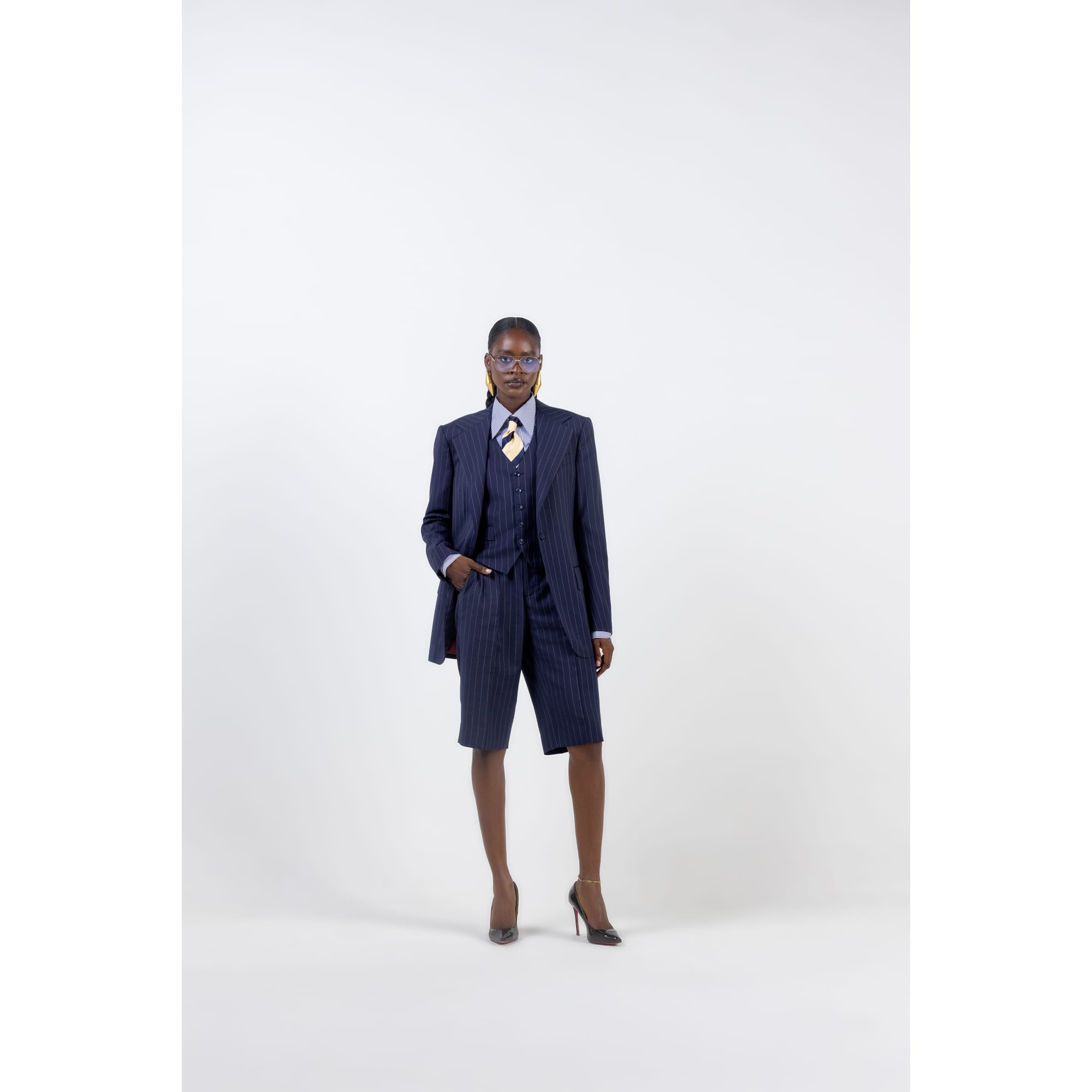 BLUE PINSTRIPE 3 PIECE SUIT