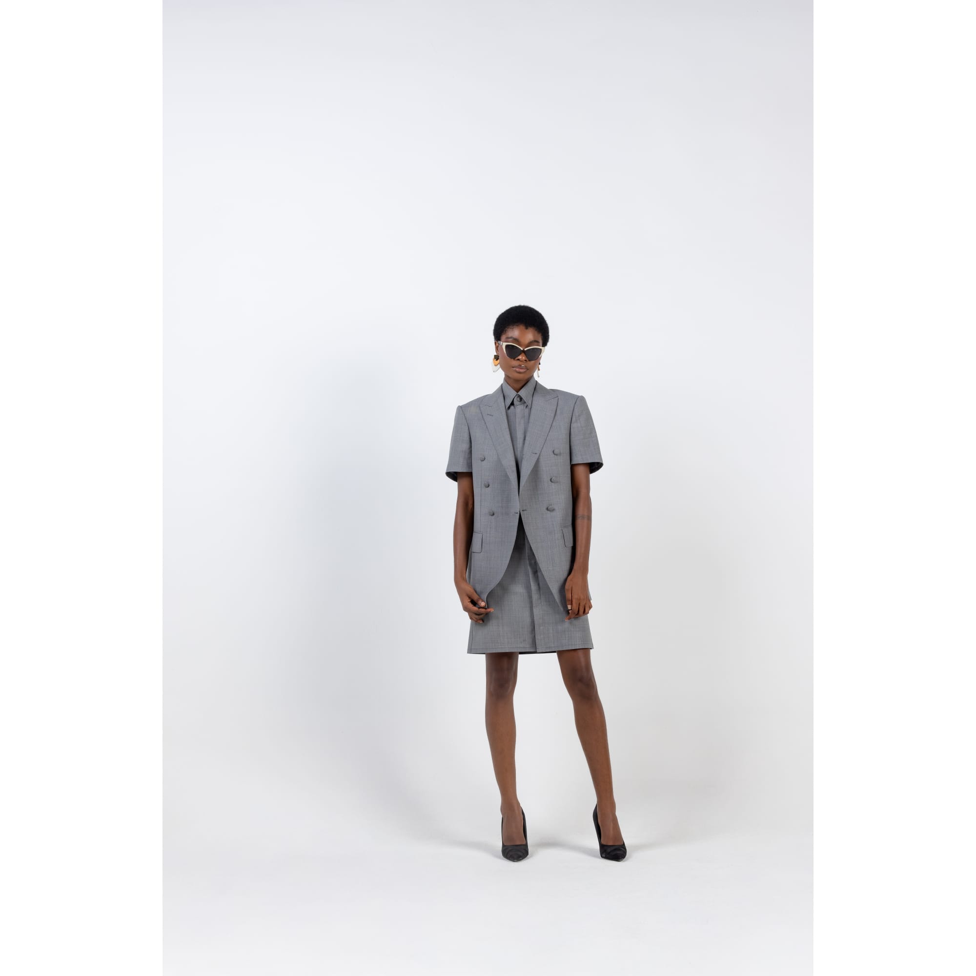 GREY SHORT SLEEVE JACKET WITH SHIRT DRESS
