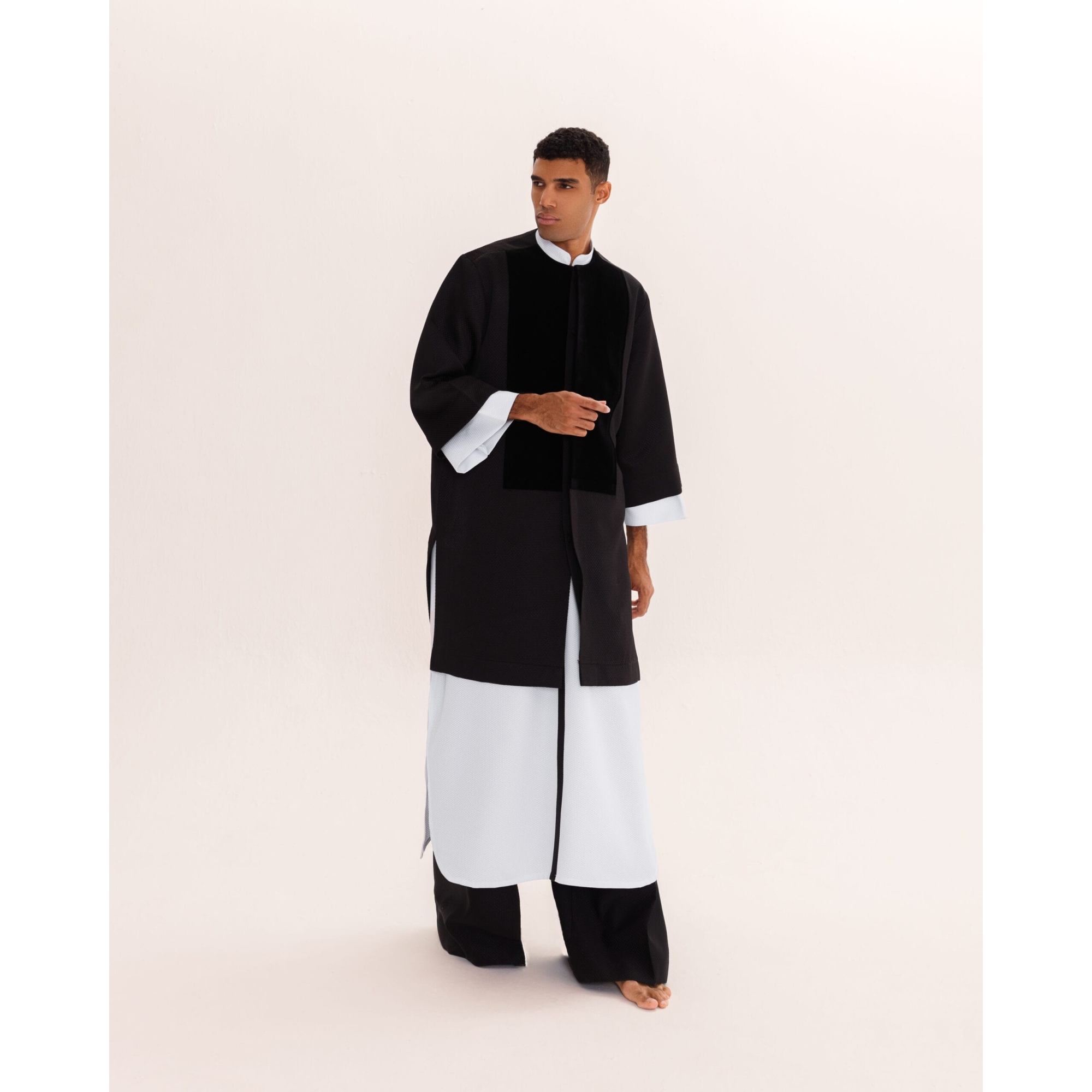 BLACK 3/4 SLEEVE WITH BISHOP COLLAR SHIRT