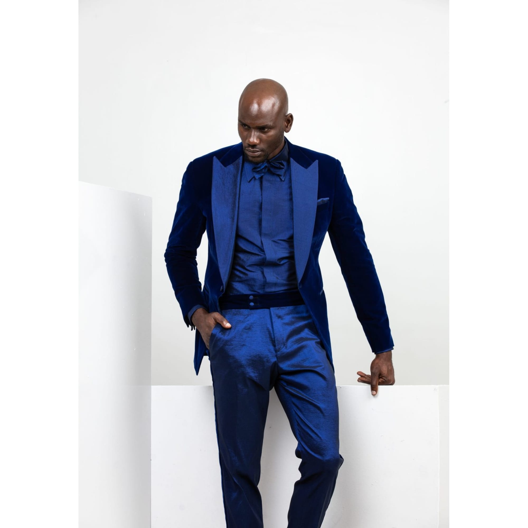 BLUE VELVET TUXEDO WITH METALLIC LAPEL, SHIRT AND TROUSERS