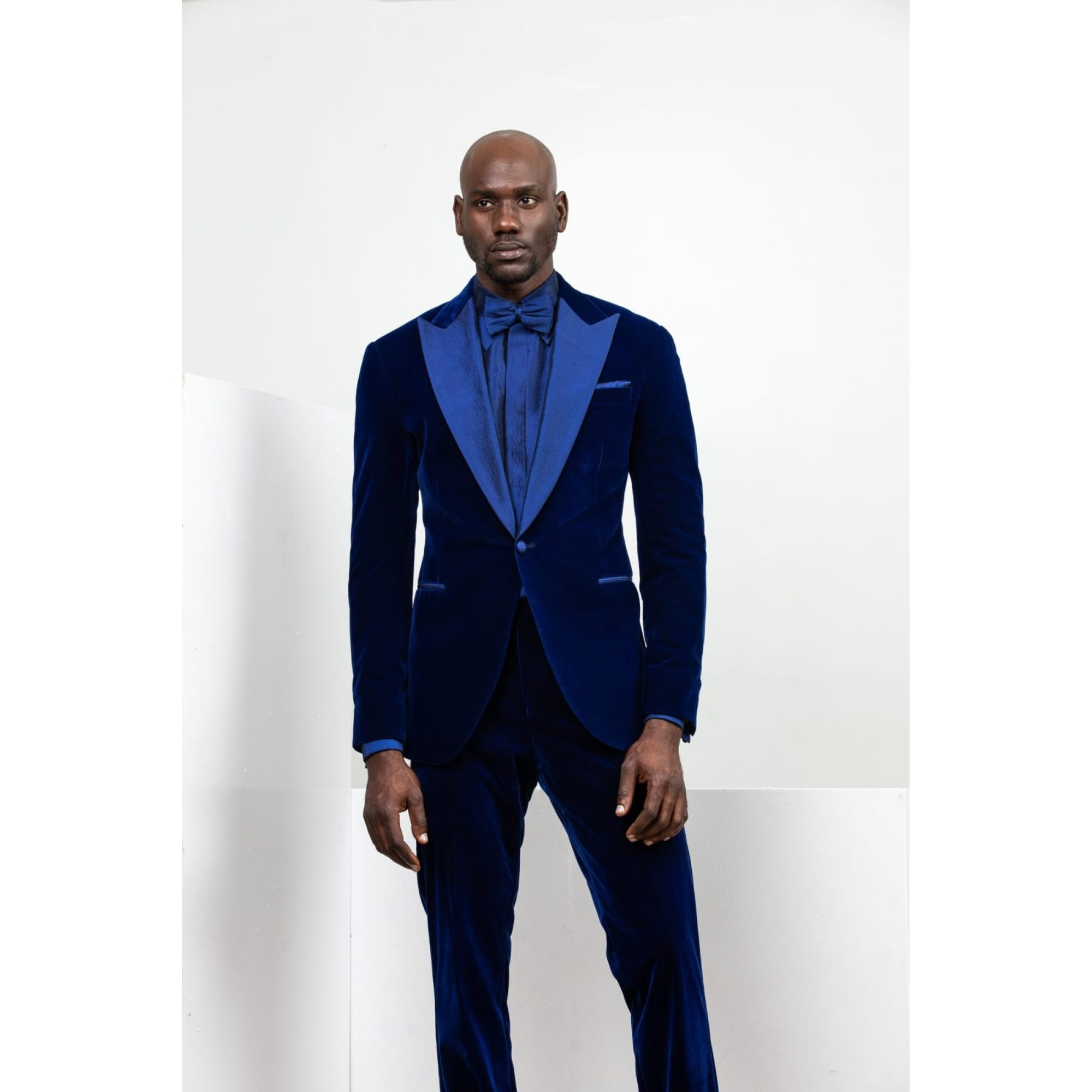 2-PIECE BLUE VELVET TUXEDO WITH METALLIC LAPEL